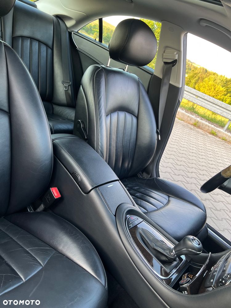 Mercedes-Benz CLS - 26