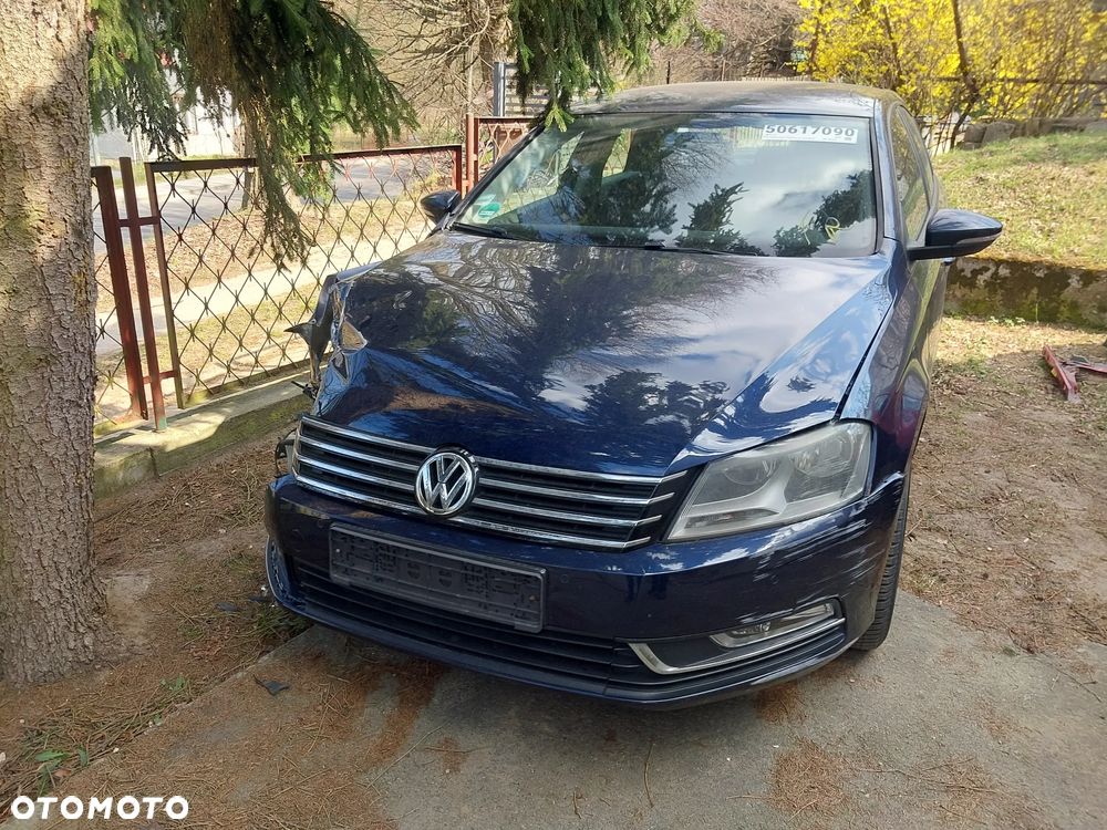 Volkswagen Passat 1.4 TSI BMT Trendline - 1