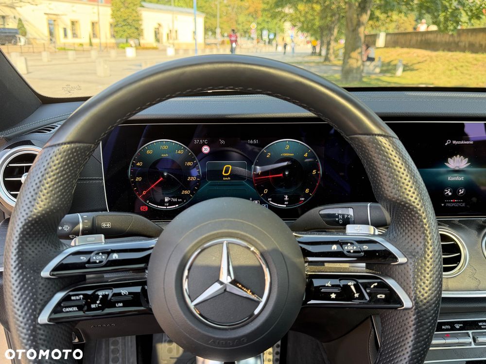 Mercedes-Benz Klasa E 220 d 4-Matic AMG - 9