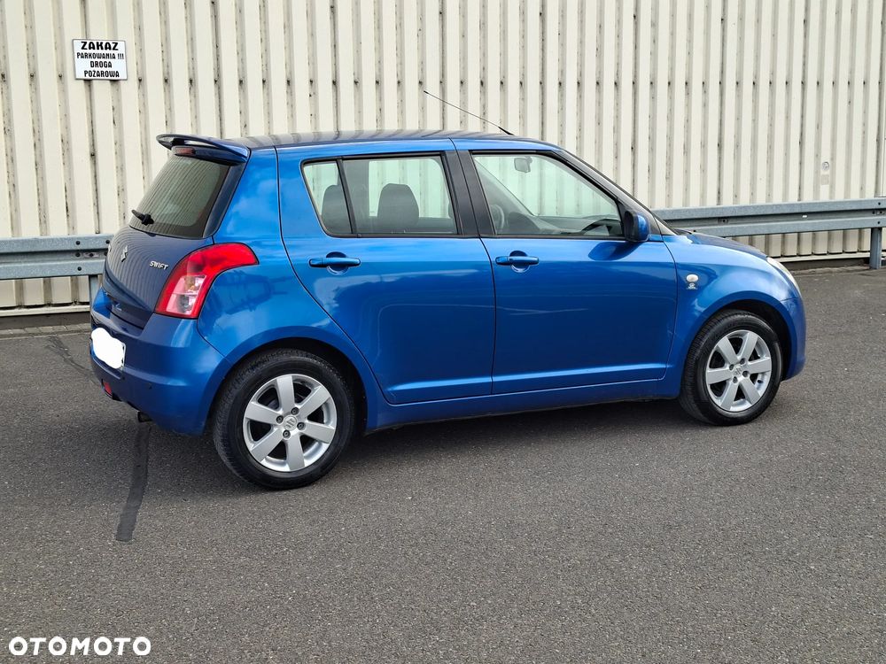 Suzuki Swift - 10