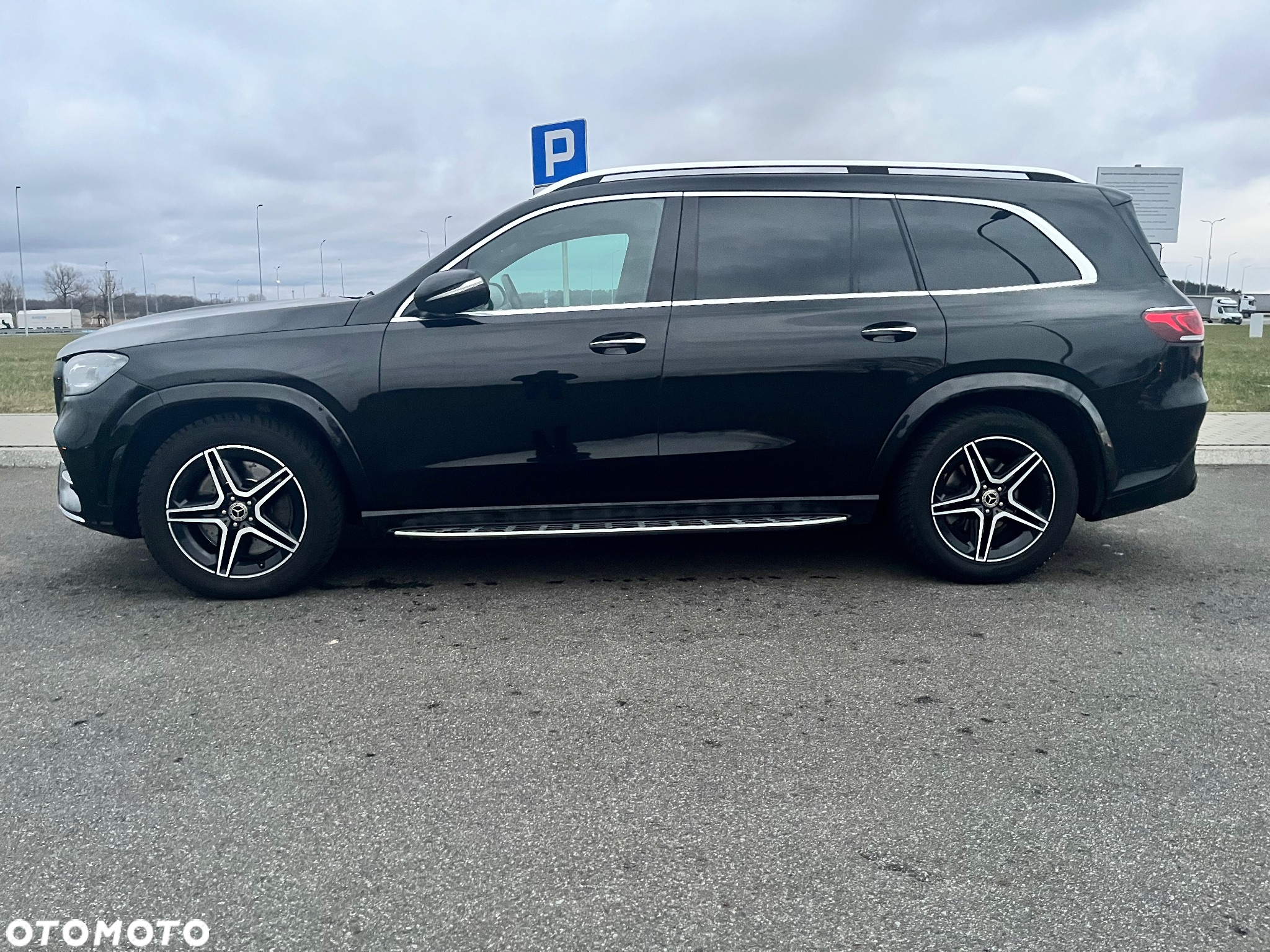 Mercedes-Benz GLS 350 d 4-Matic - 4