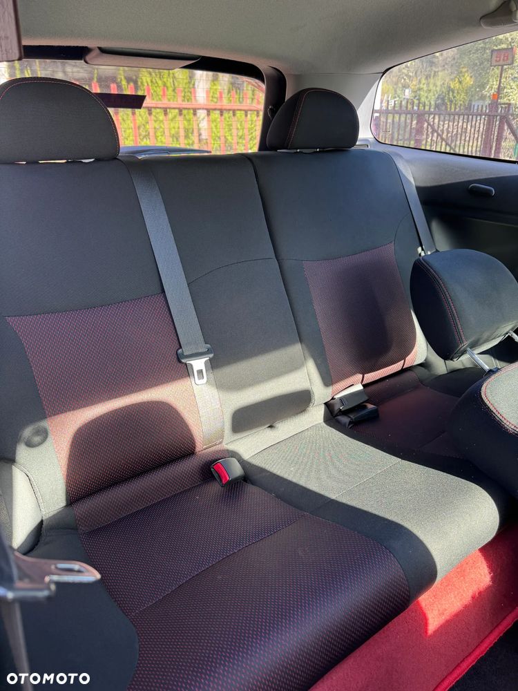 Honda Civic 1.6i Sport - 11