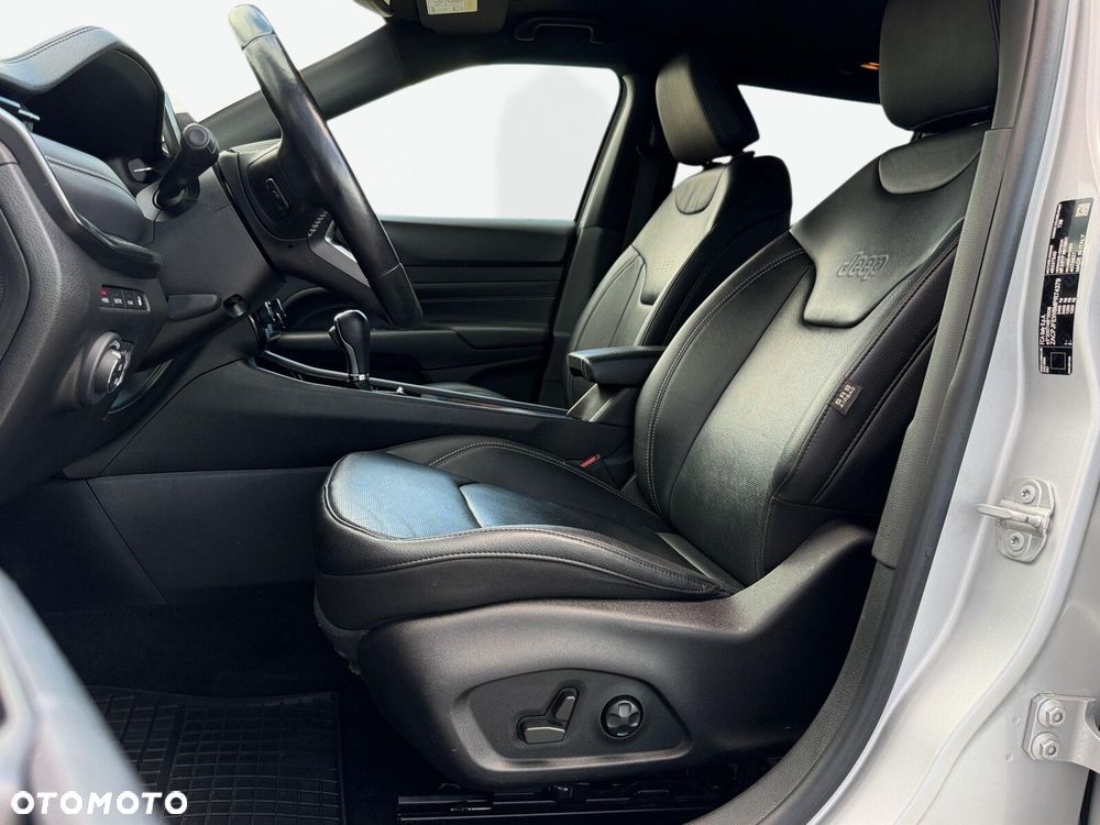 Jeep Compass - 19
