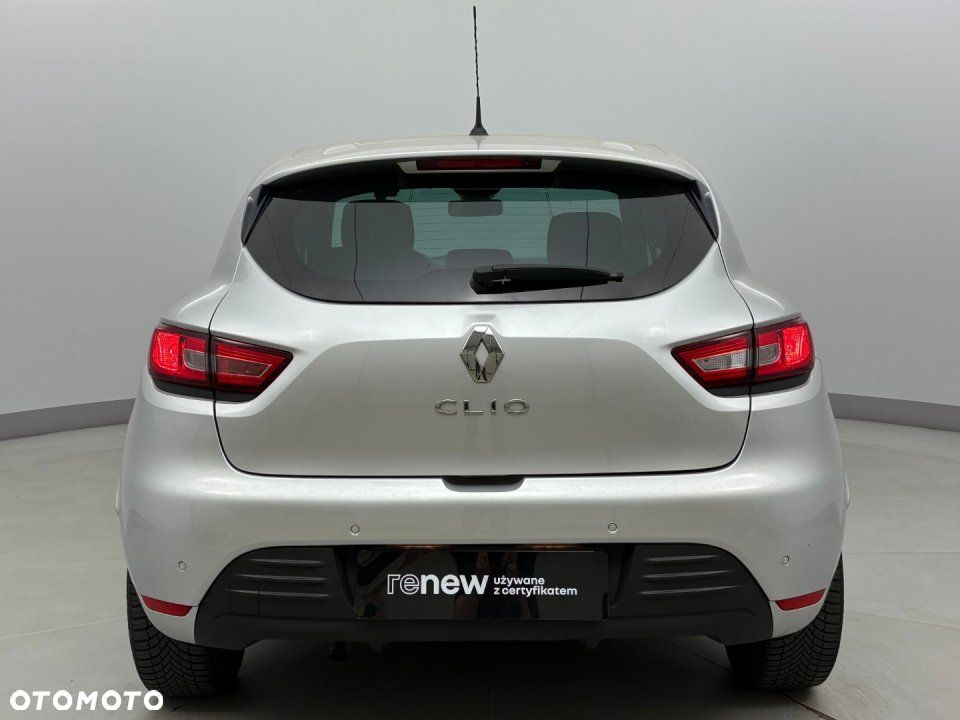 Renault Clio - 7