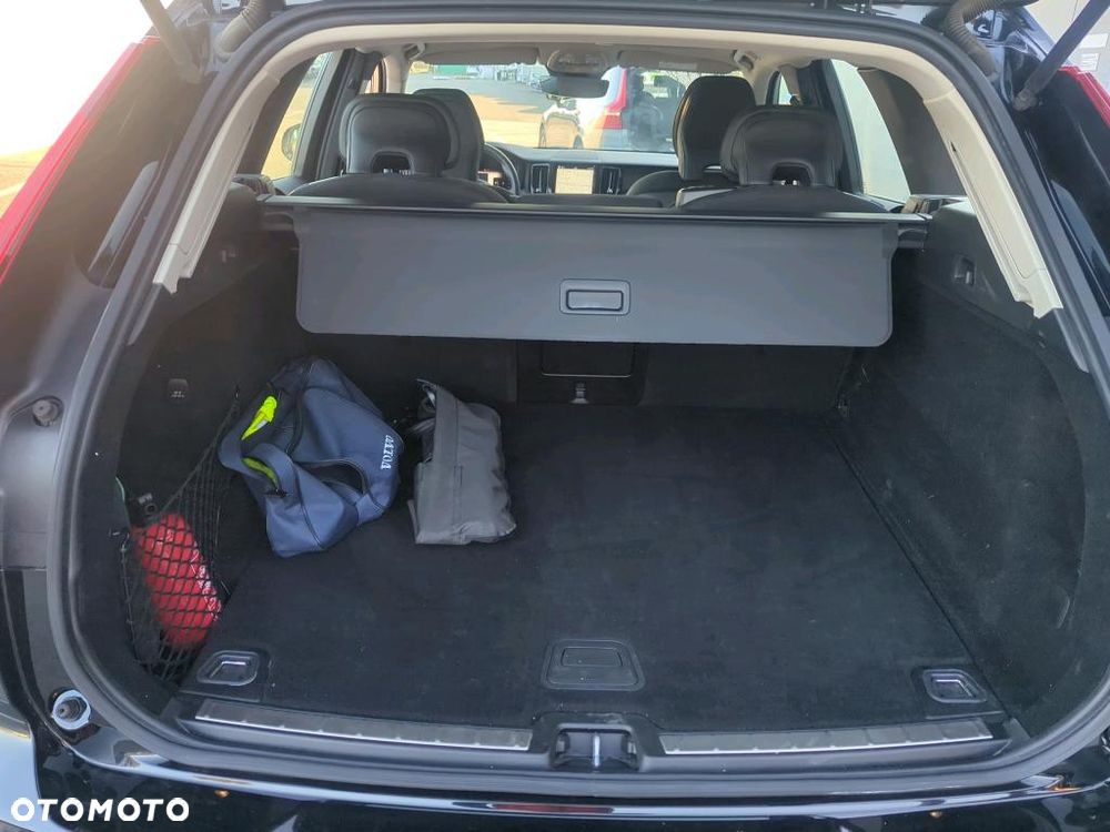 Volvo XC 60 B4 D AWD Core - 7