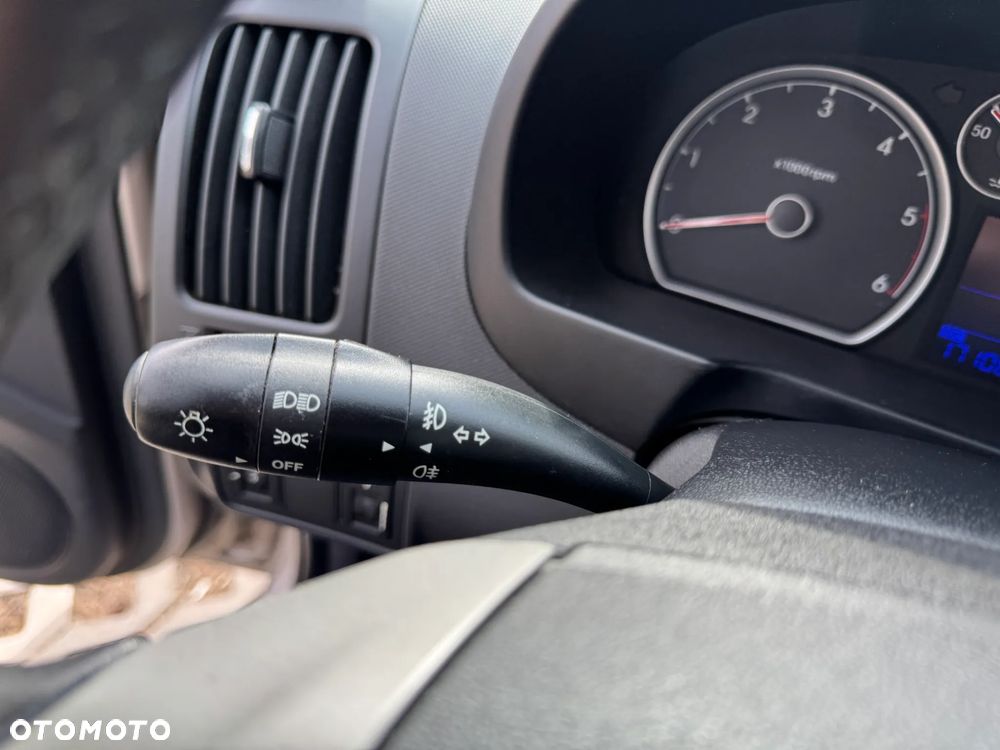 Hyundai i30 1.6 CRDi Premium EU5 - 18