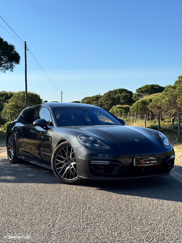 Porsche Panamera Sport Turismo 4S E-Hybrid