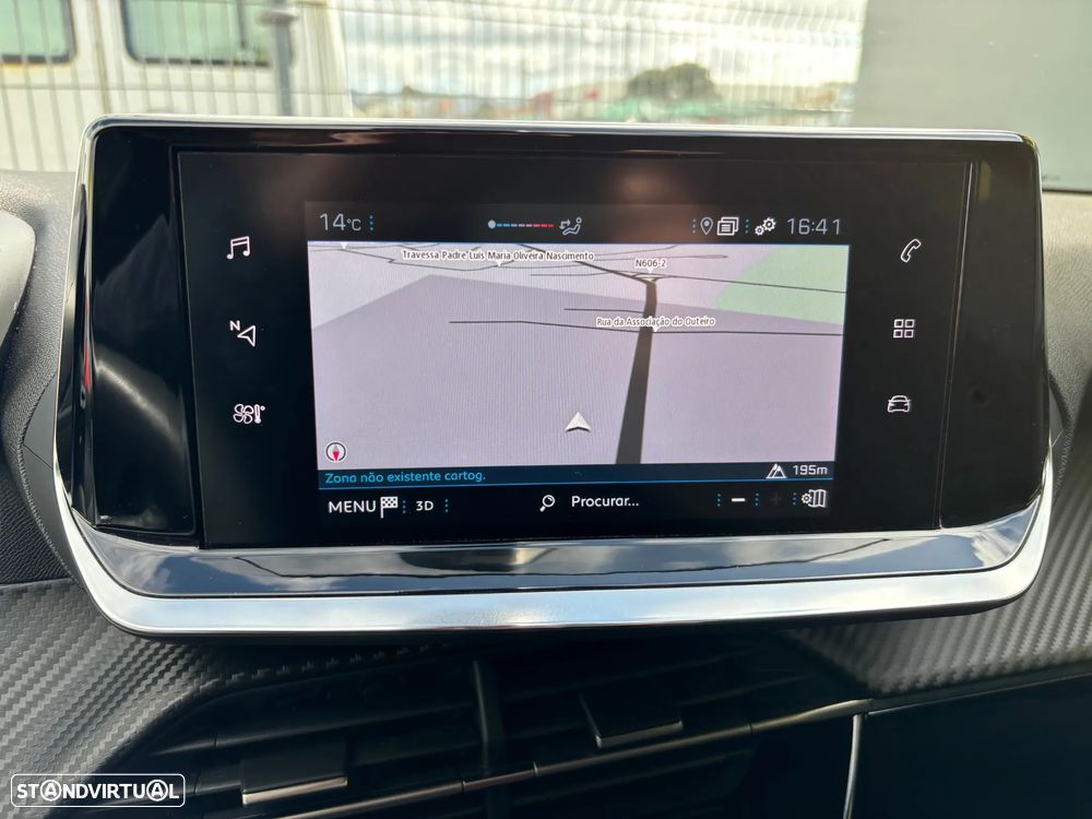 Peugeot 208 1.2 PureTech Active Pack - 21