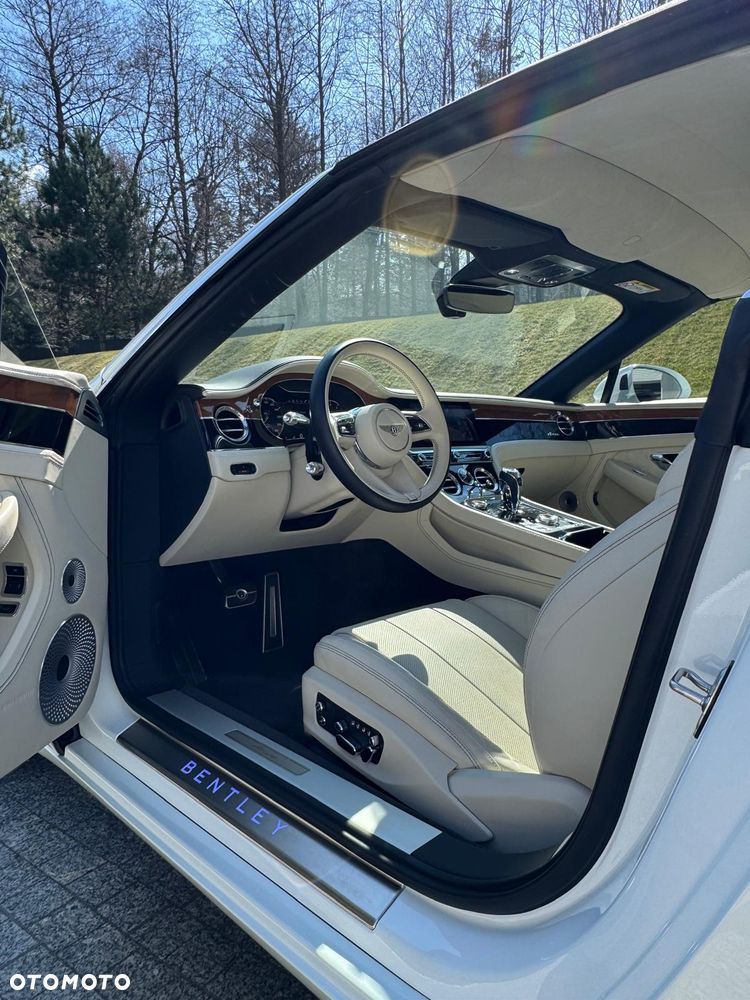 Bentley Continental GT - 6