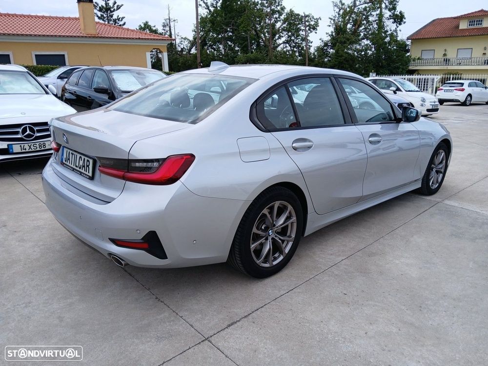 BMW 318 d Auto - 10
