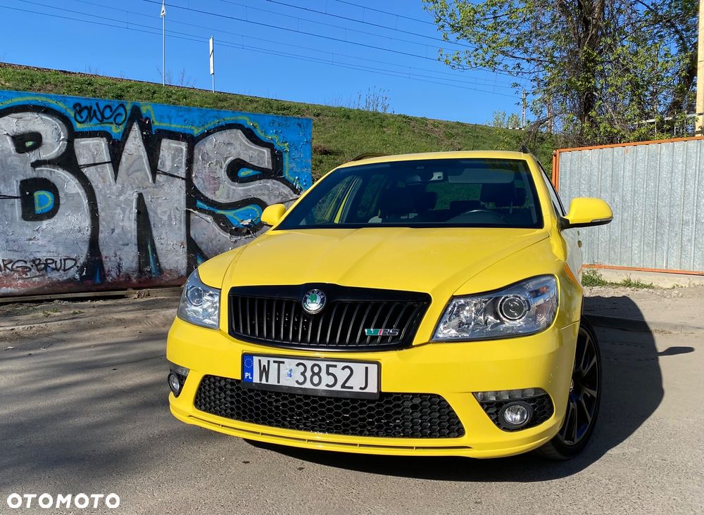 Skoda Octavia 2.0 TDI CR DPF DSG RS - 1