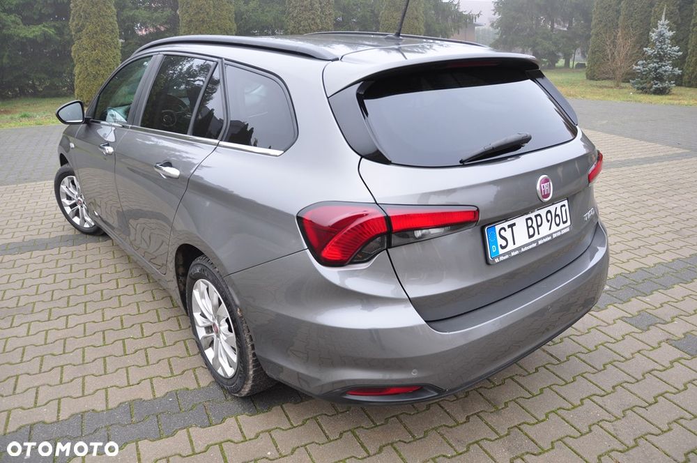 Fiat Tipo 1.6 MultiJet DCT Business Line - 24