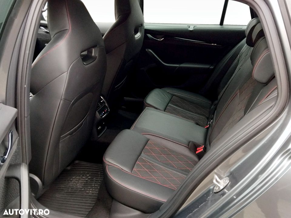 Skoda Octavia RS 2.0 TDI DSG 4X4 - 20
