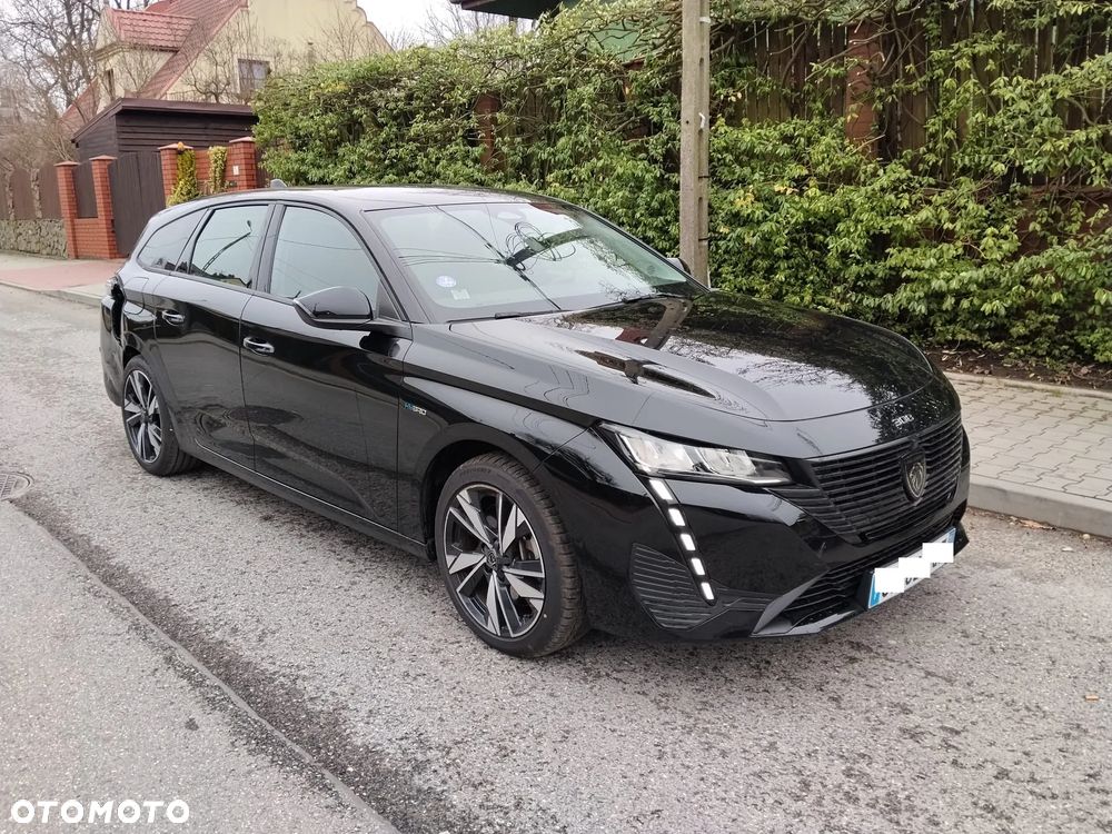Peugeot 308 180 e-EAT8 GT - 1