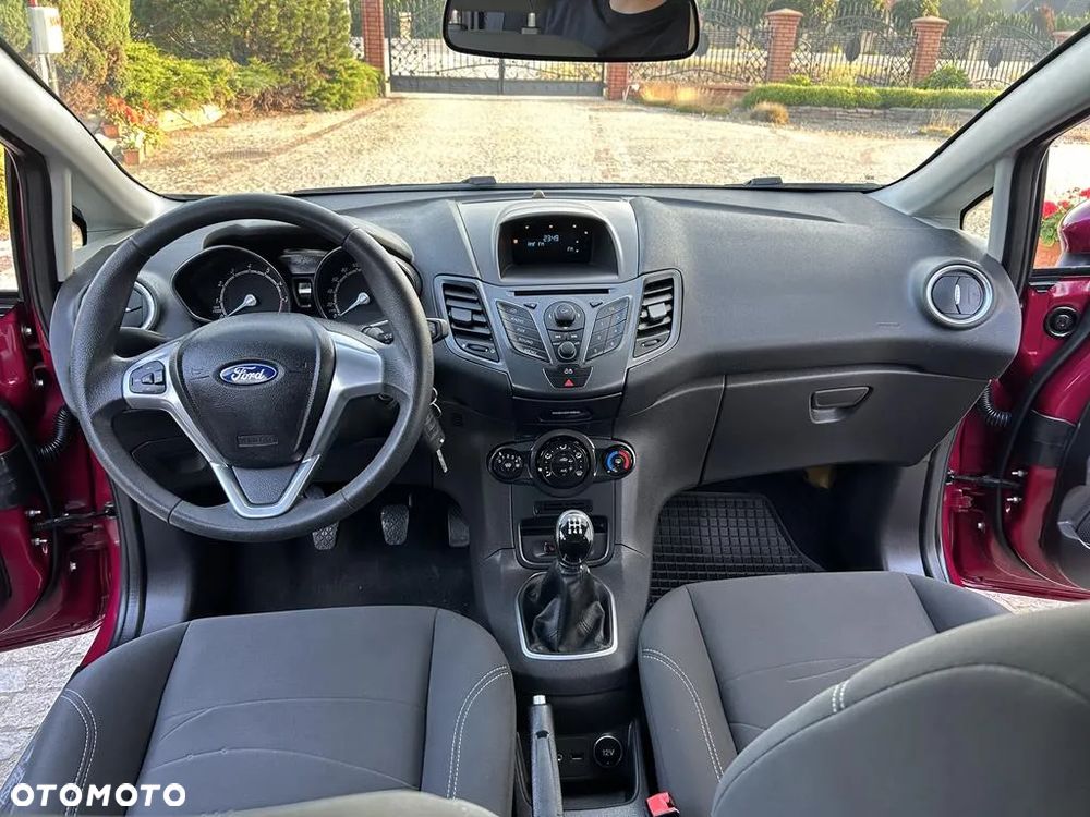Ford Fiesta - 6
