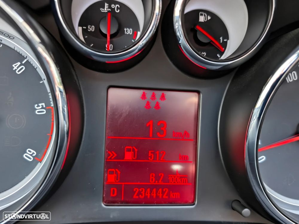Opel Zafira - 20