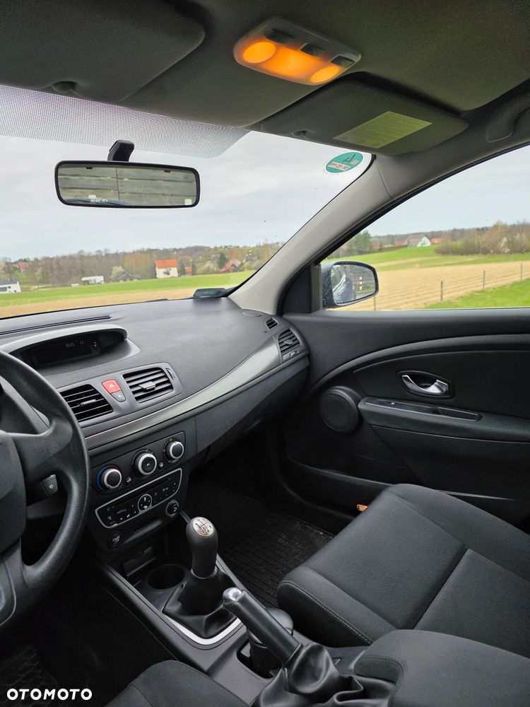 Renault Megane 1.6 16V Color Edition - 6