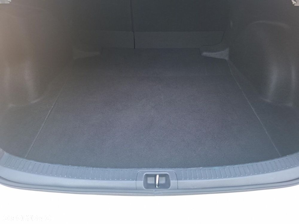 Toyota Corolla 1.8 Hybrid Comfort - 11