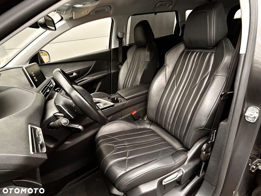 Peugeot 5008 1.5 BlueHDi Allure Pack S&S EAT8 - 26
