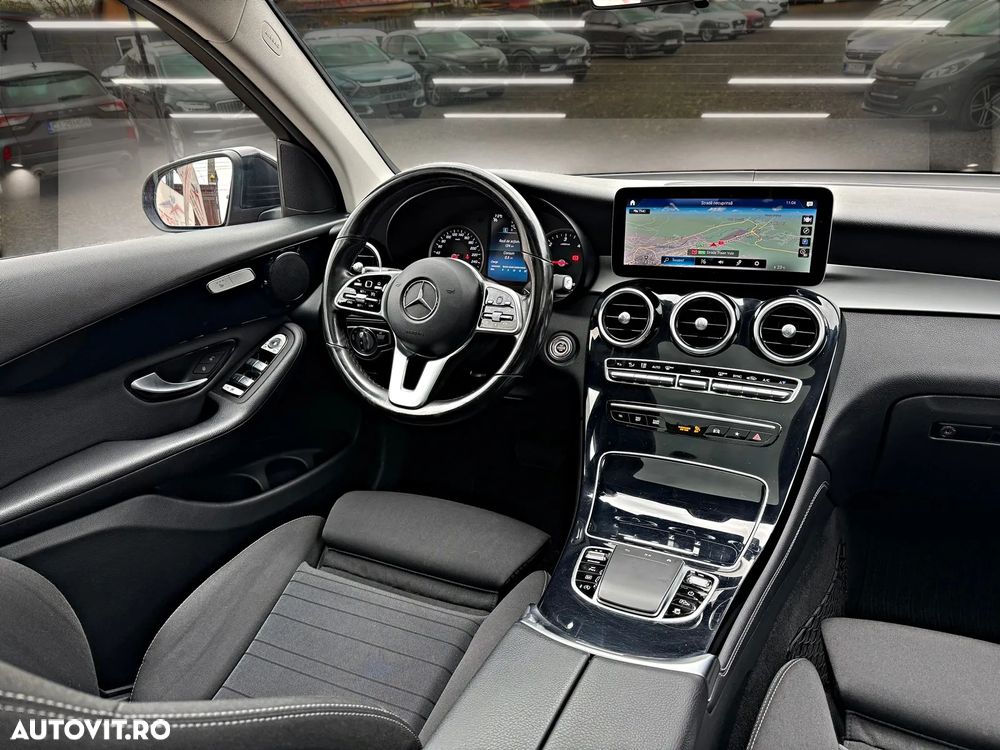 Mercedes-Benz GLC 300 d 4MATIC 9G-TRONIC - 10