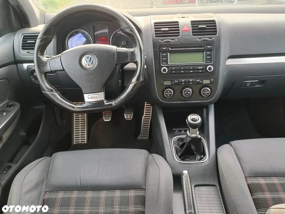 Volkswagen Golf 2.0 GTI - 4