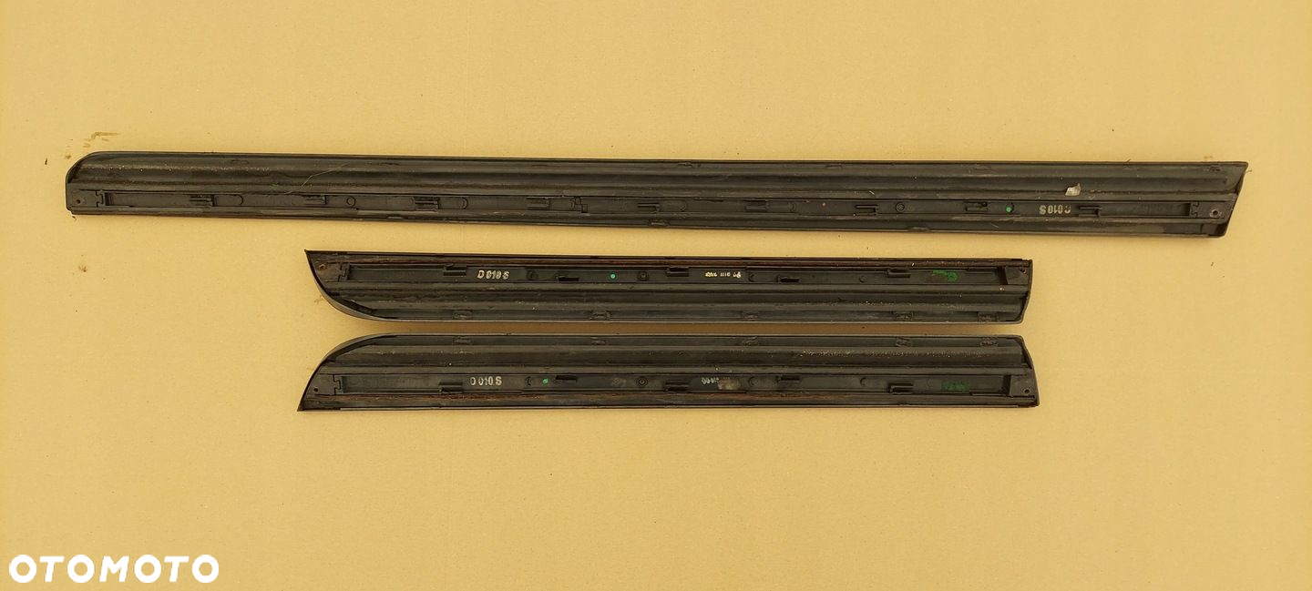 LISTWA DRZWI AUDI A4 B6 B7 S-LINE LAK LY7G - 2