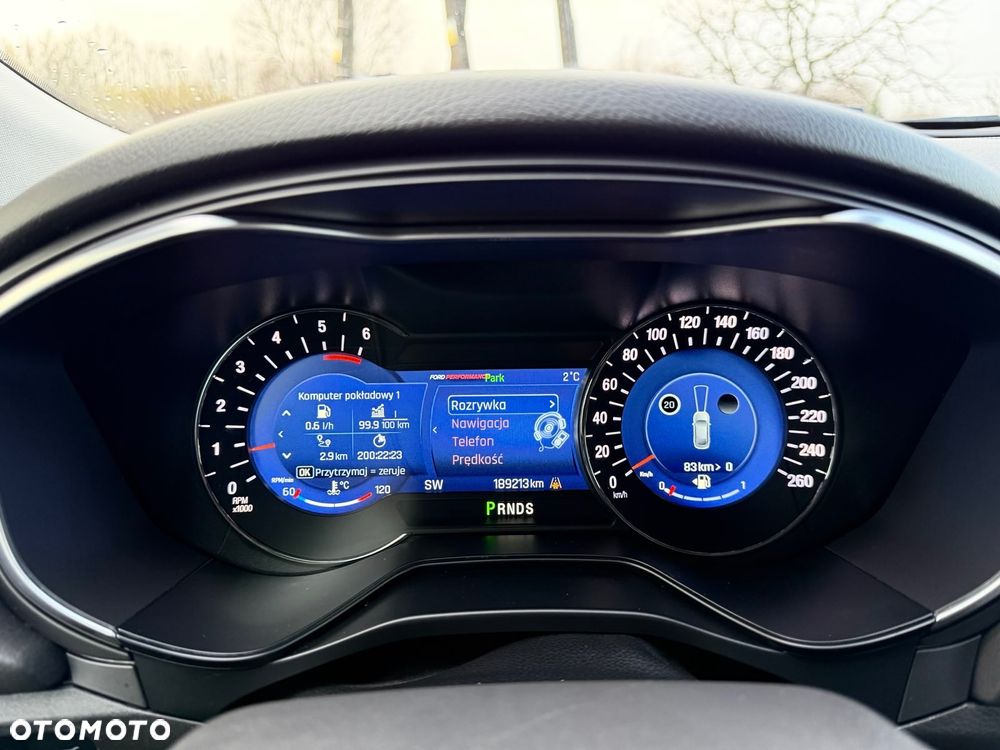 Ford Mondeo 2.0 EcoBlue Titanium - 28