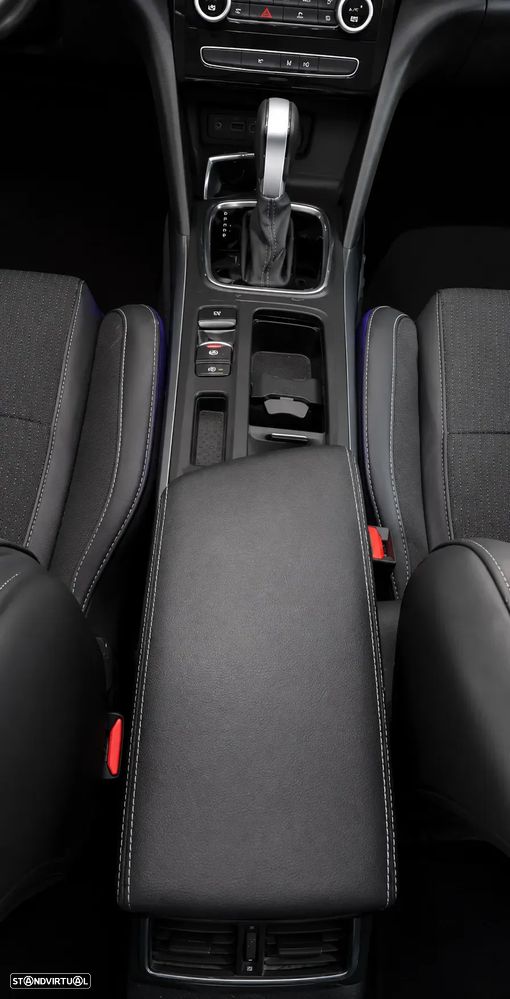 Renault Mégane Sport Tourer E-TECH Plug-in 160 INTENS - 13