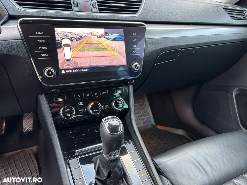 Skoda Superb 2.0 TDI DSG Style - 27