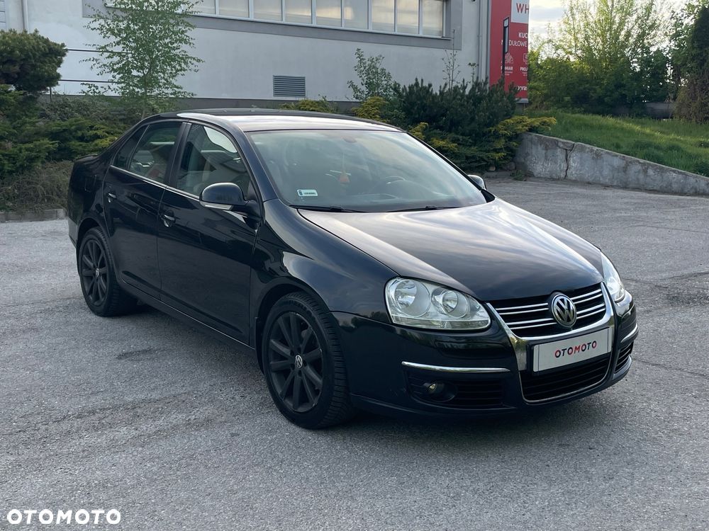 Volkswagen Jetta 1.4 TSI Highline Optimum - 33