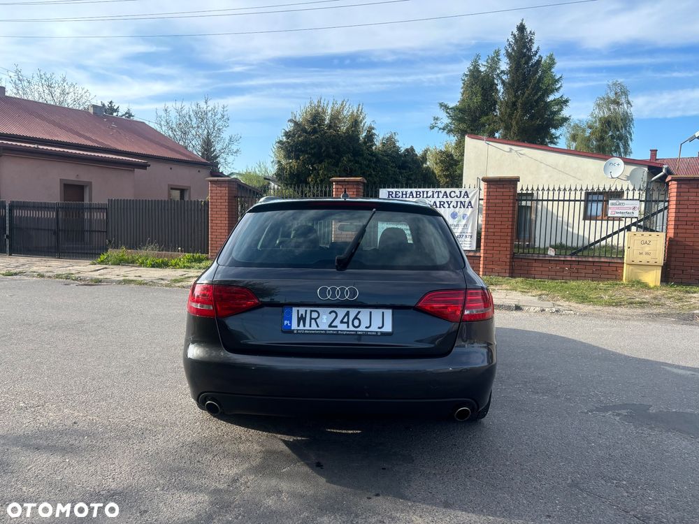 Audi A4 Avant 2.7 TDI DPF multitronic S line Sportpaket (plus) - 4
