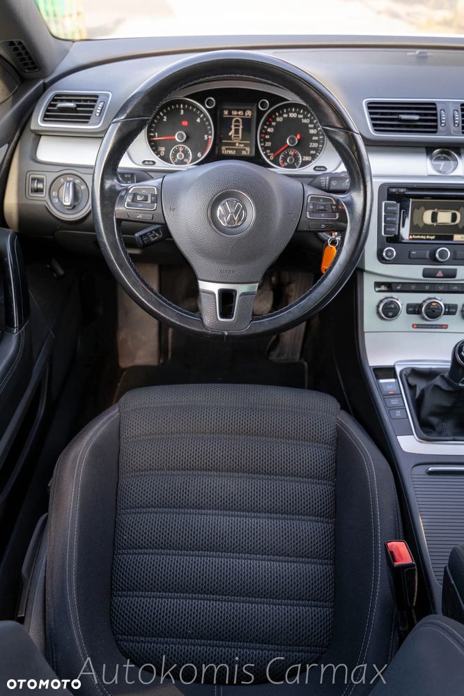 Volkswagen CC 2.0 TDI BlueMotion Technology - 17