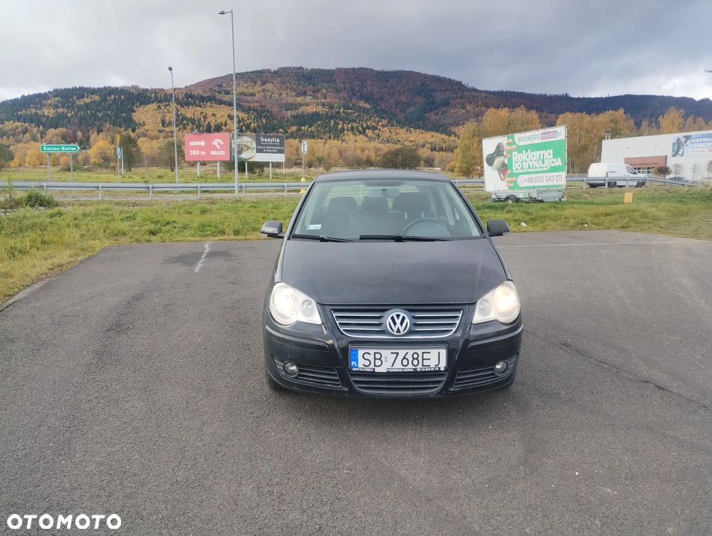 Volkswagen Polo 1.4 16V Comfortline - 3