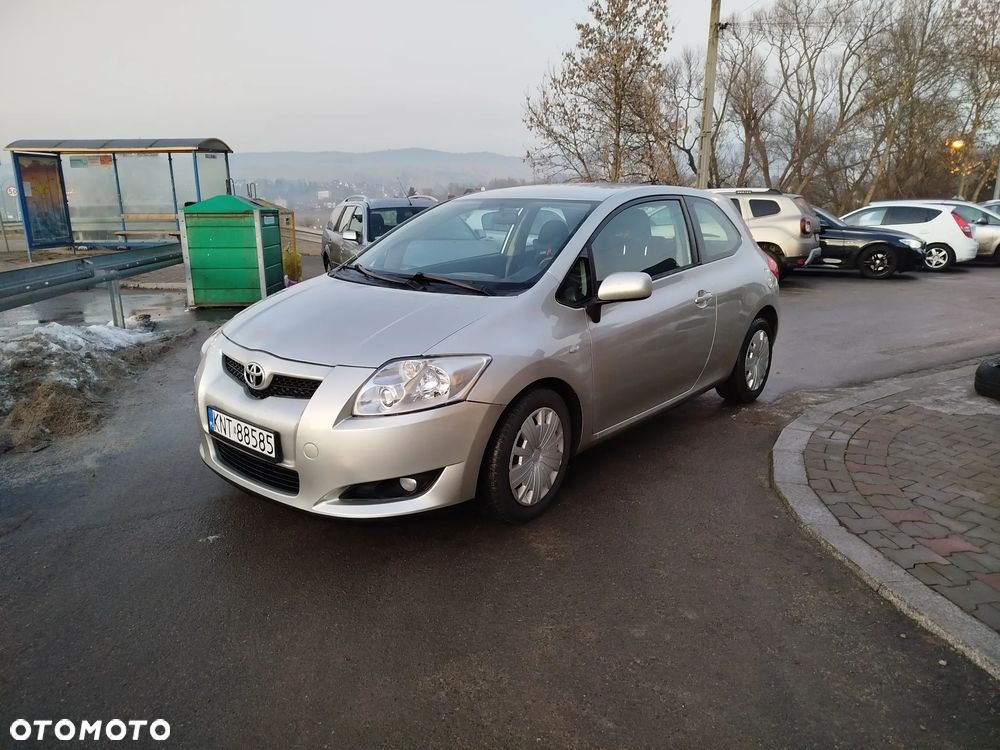 Toyota Auris 2.0 D-4D Sol - 10