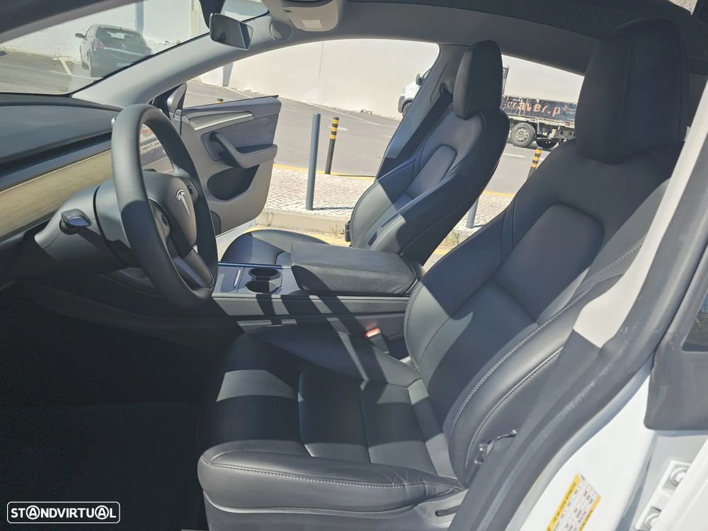 Tesla Model Y Tração Traseira - 42