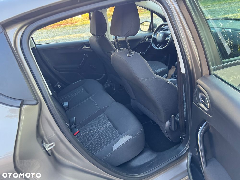 Peugeot 208 PureTech 82 Start & Stop Active - 19