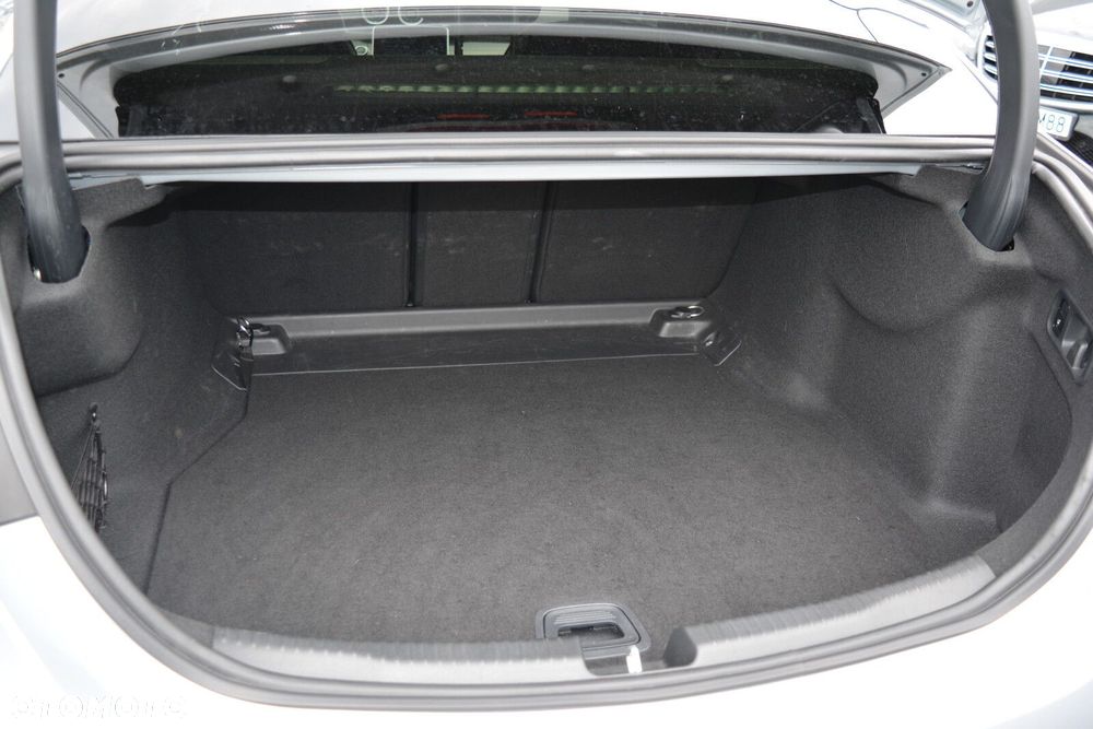 Mercedes-Benz Klasa C - 37