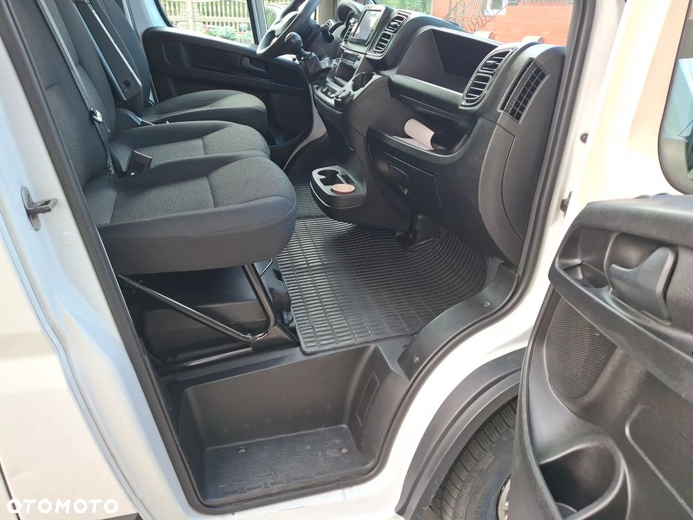 Fiat Ducato Chłodnia /Mroźnia 2023/24 - 26