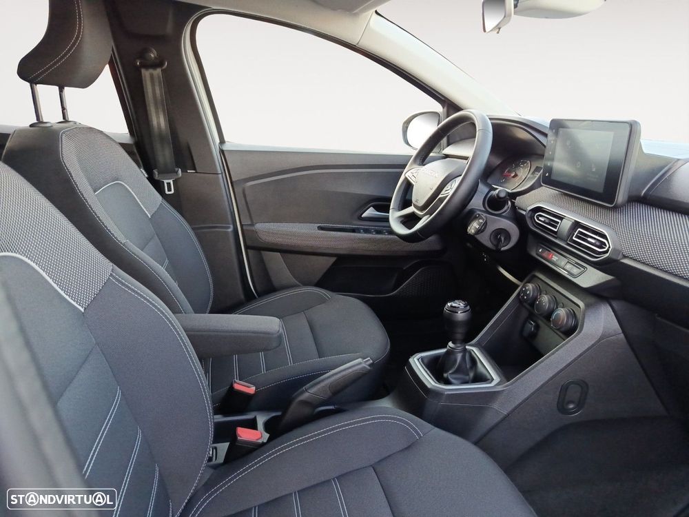 Dacia Jogger 1.0 TCe Expression 7L - 15