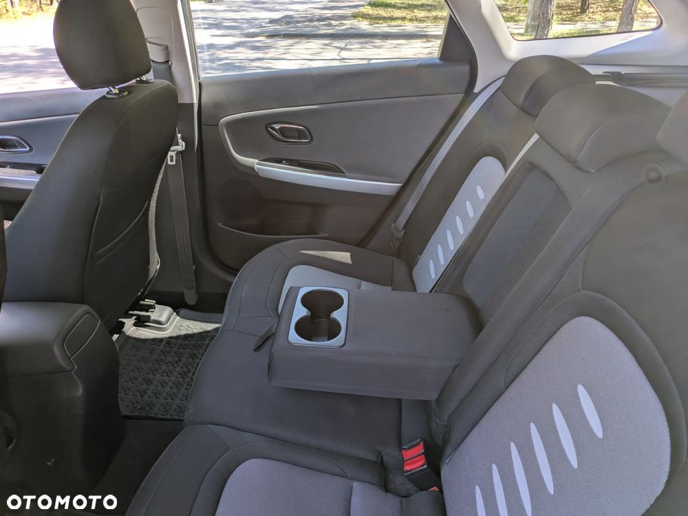 Kia Ceed 1.6 CRDi M - 18