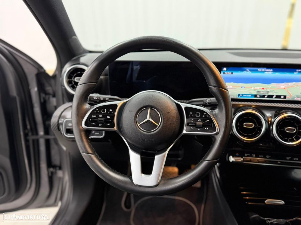 Mercedes-Benz A 250 e Progressive - 9