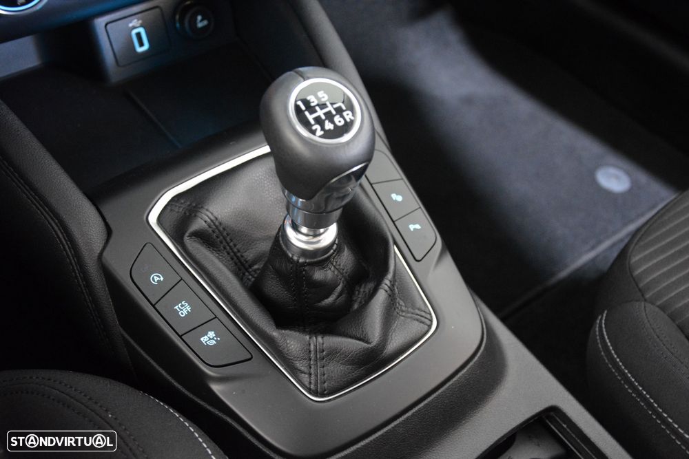 Ford Focus SW 1.0 EcoBoost Titanium - 20