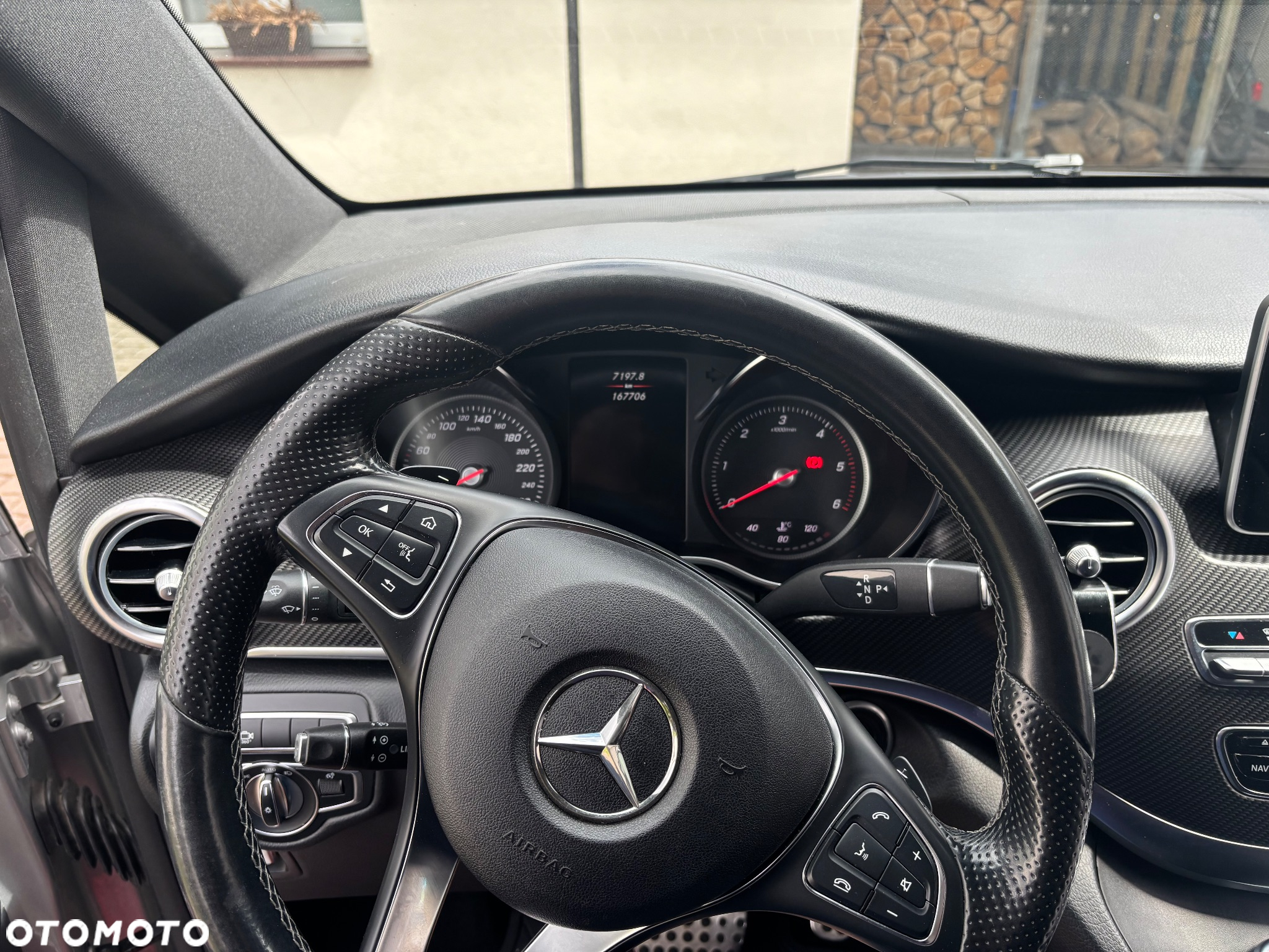 Mercedes-Benz Klasa V 250 d 4-Matic Avantgarde 7G-Tronic (d³ugi) - 6