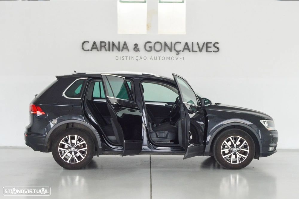 VW Tiguan 1.6 TDI Confortline - 24