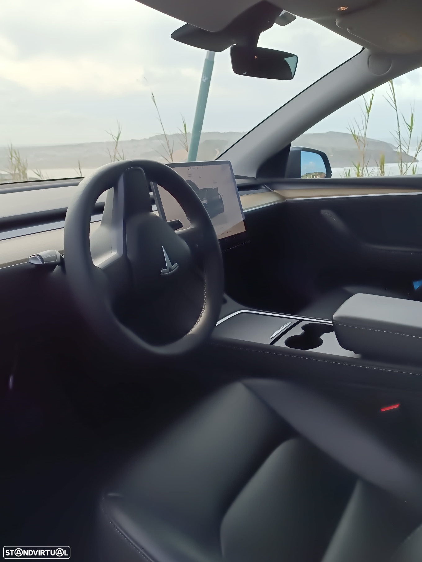 Tesla Model Y Long Range Tração Integral - 13
