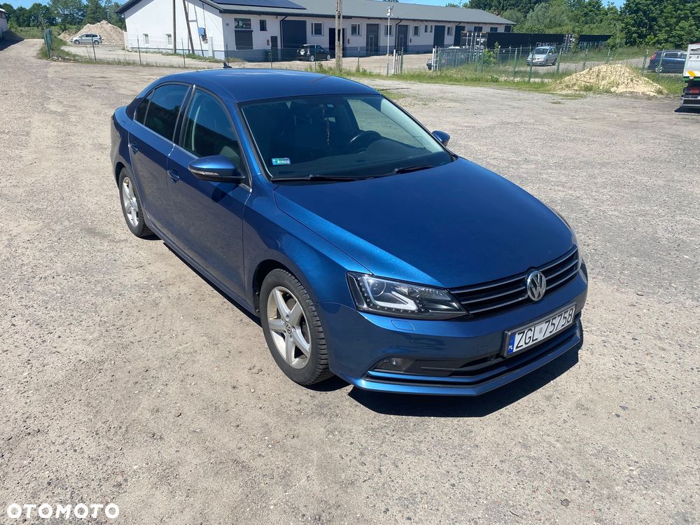 Volkswagen Jetta 1.4 TSI BMT Comfortline - 1