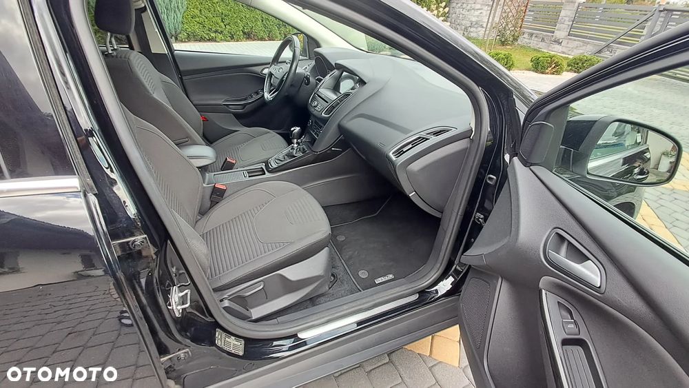 Ford Focus - 7