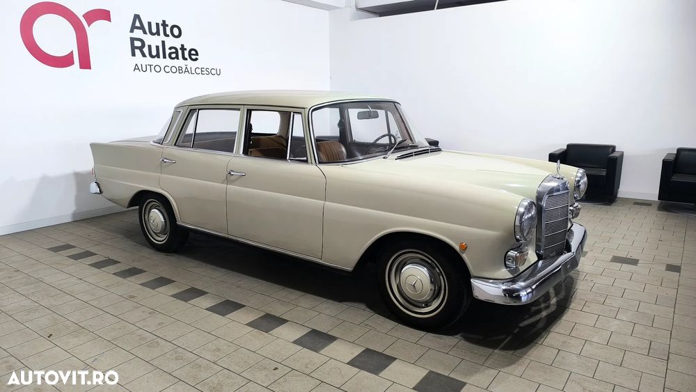 Mercedes-Benz A 200 - 13