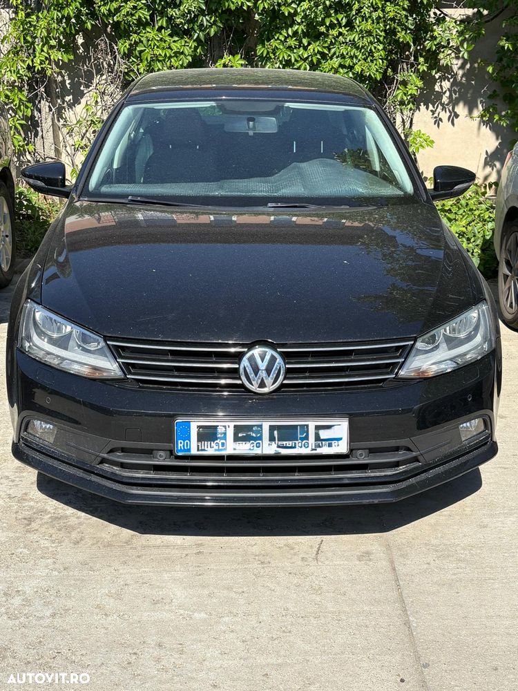 Volkswagen Jetta 2.0 TDI Comfortline - 1