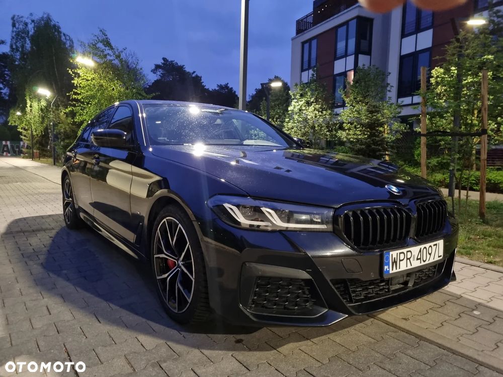 BMW Seria 5 520d xDrive MHEV M Sport sport - 2